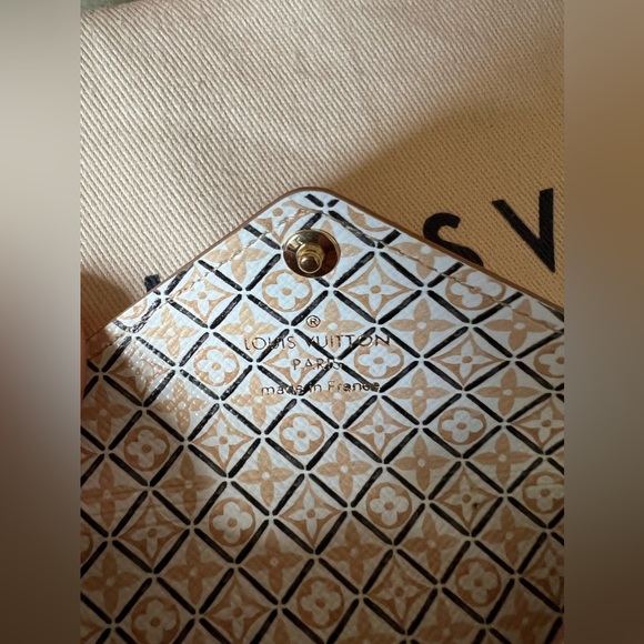 NIB Louis Vuitton By The Pool Kirigami Pouchette Pouch M82387 Limited Edition - Picture 14 of 16